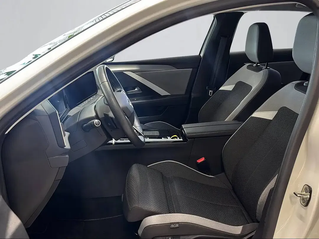 Opel Astra PHEV Edition - Thumbnail 9