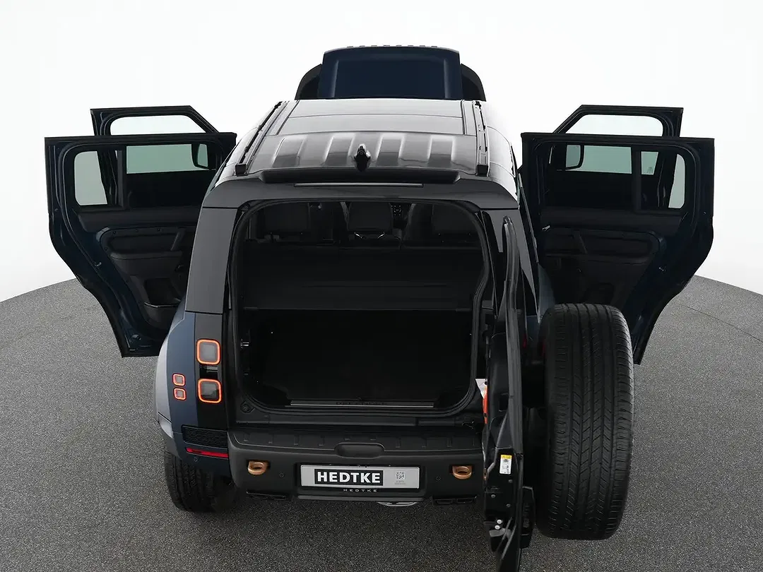 Land Rover Defender P635 OCTA 110 - Thumbnail 14