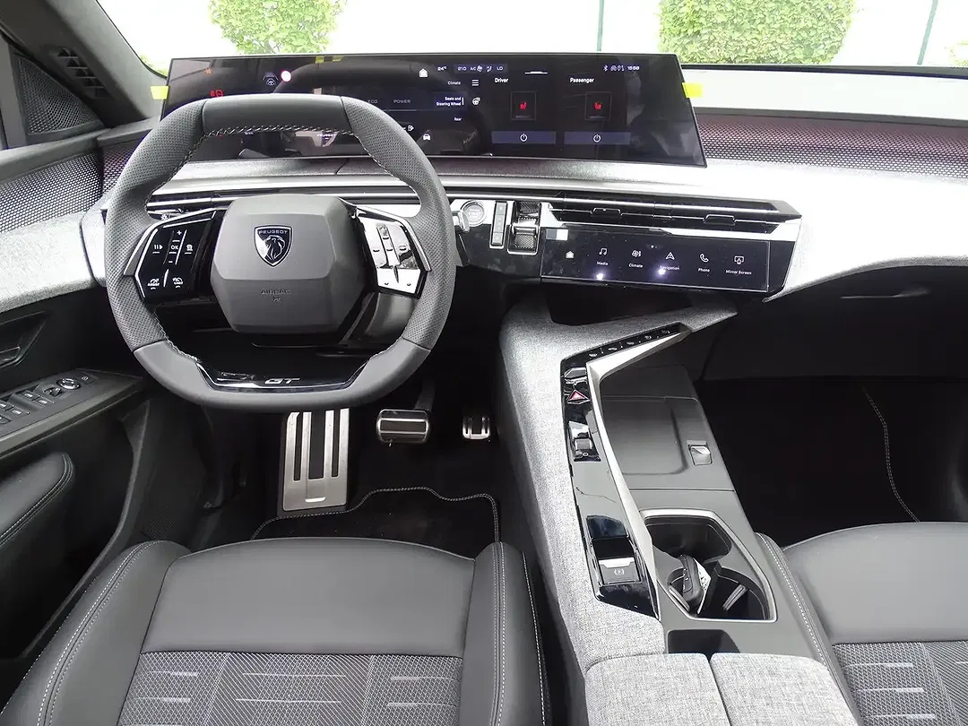Peugeot 5008 145 Hybrid GT - Thumbnail 11