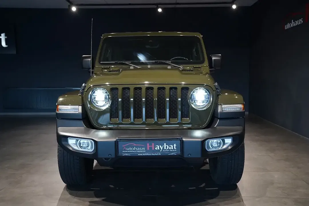 Jeep Wrangler Unlimited Sahara - foto 2