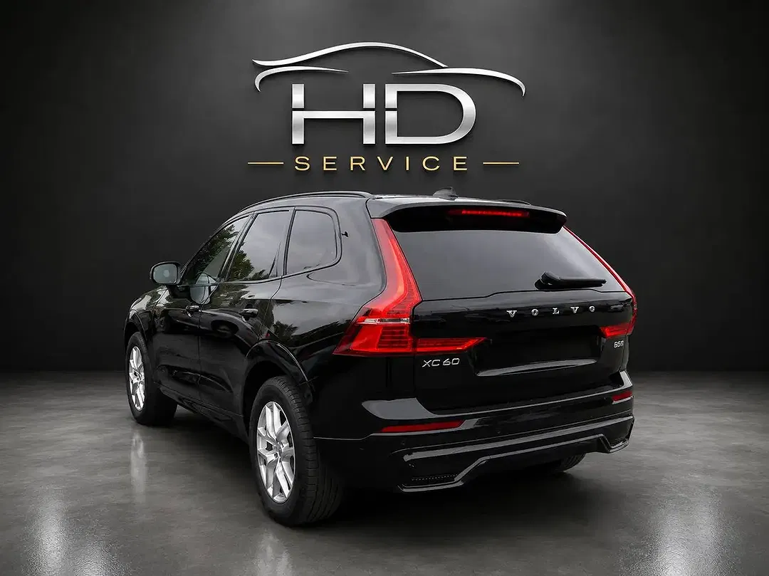 Volvo XC60 AWD Plus Dark - Thumbnail 4