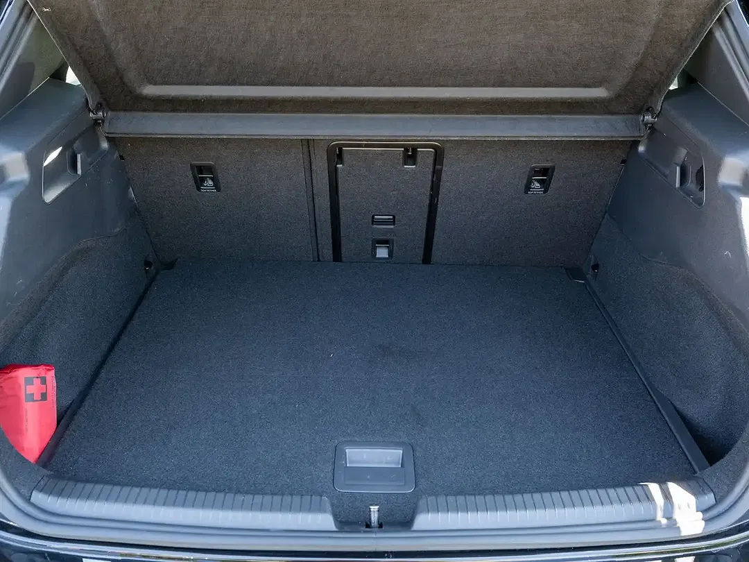 Volkswagen ID.3 - Thumbnail 7