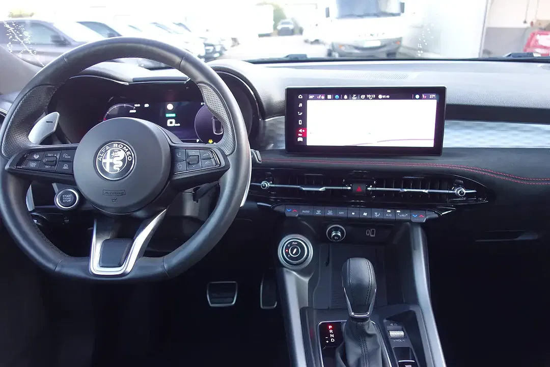 Alfa Romeo Tonale PHEV Veloce - Thumbnail 11