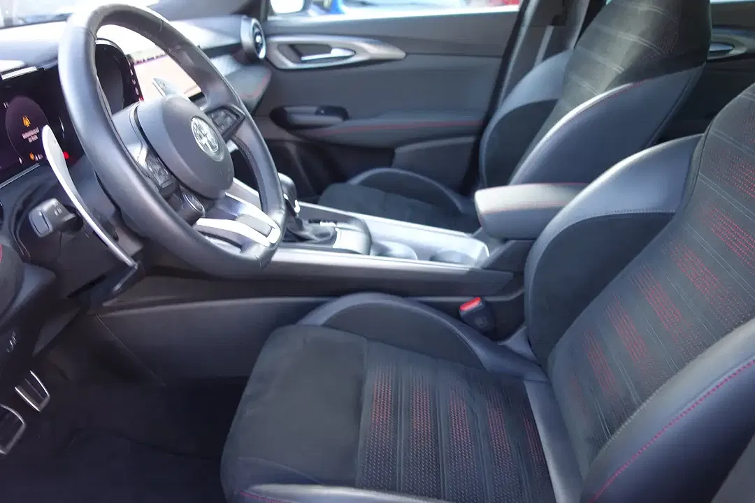 Alfa Romeo Tonale PHEV Veloce - Thumbnail 7