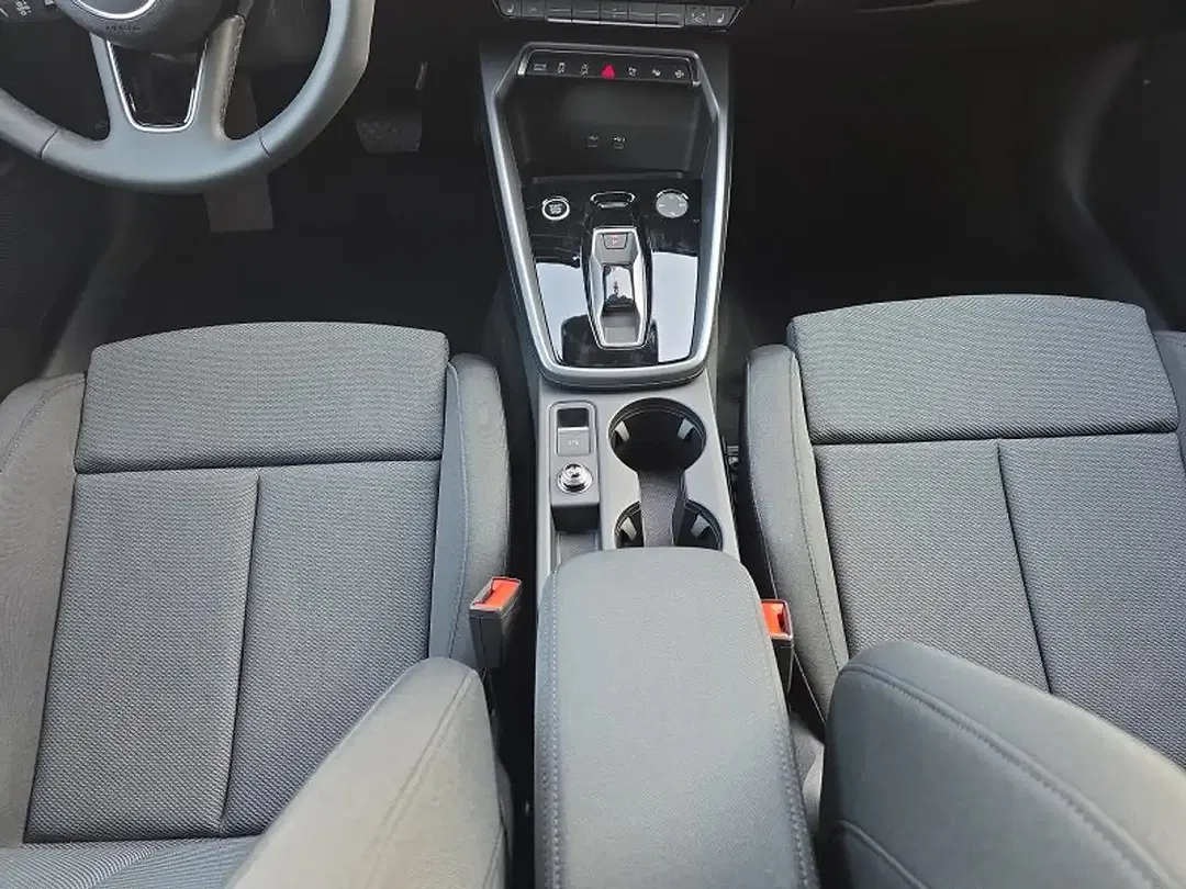 Audi A3 Sportback - Thumbnail 12