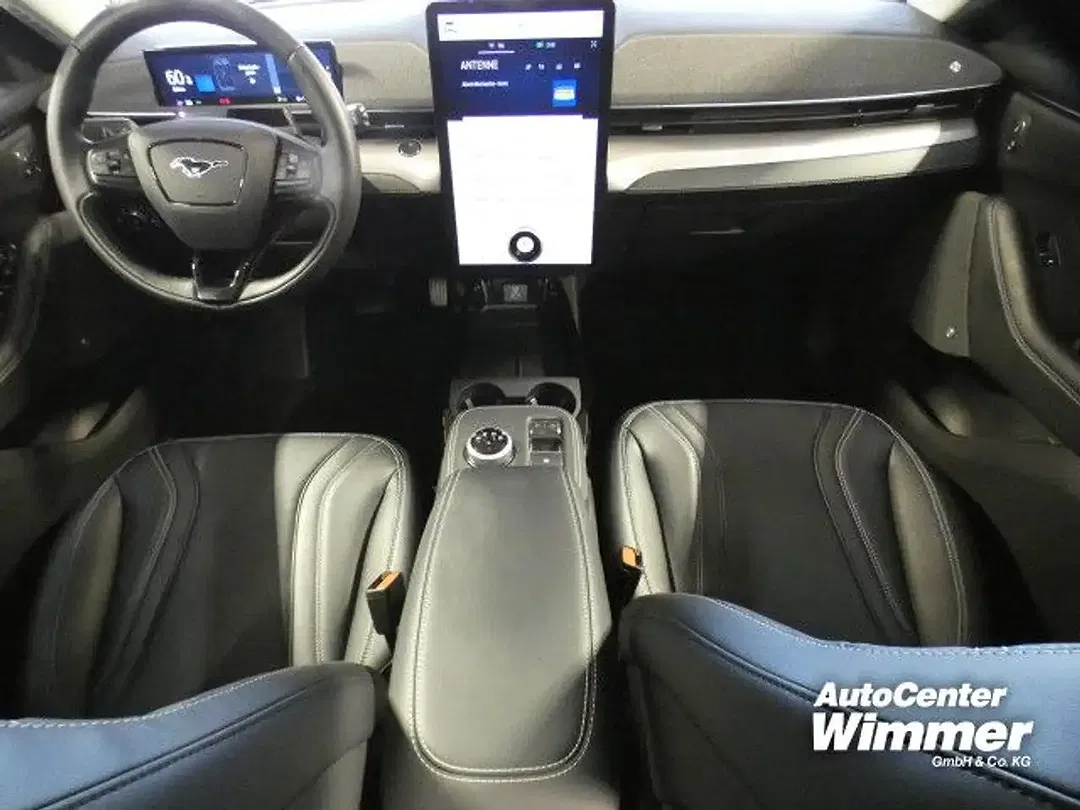 Ford Mustang - Thumbnail 8