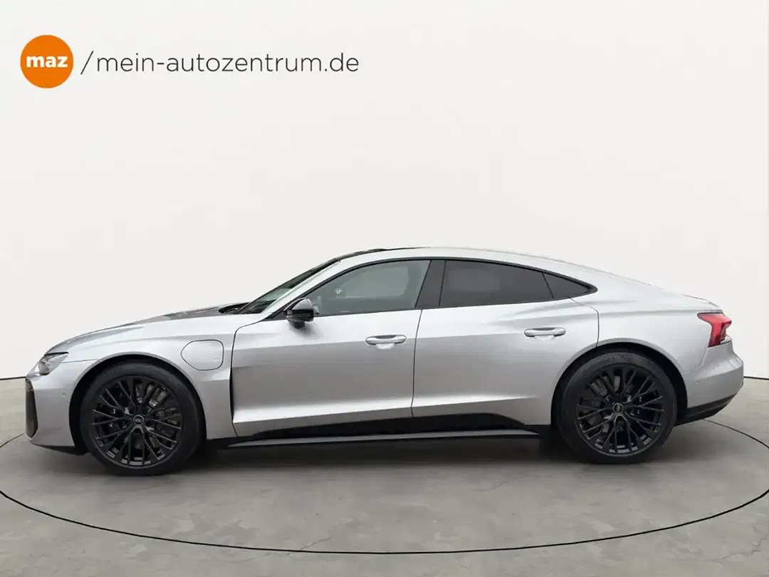 Audi e-tron GT quattro - foto 1