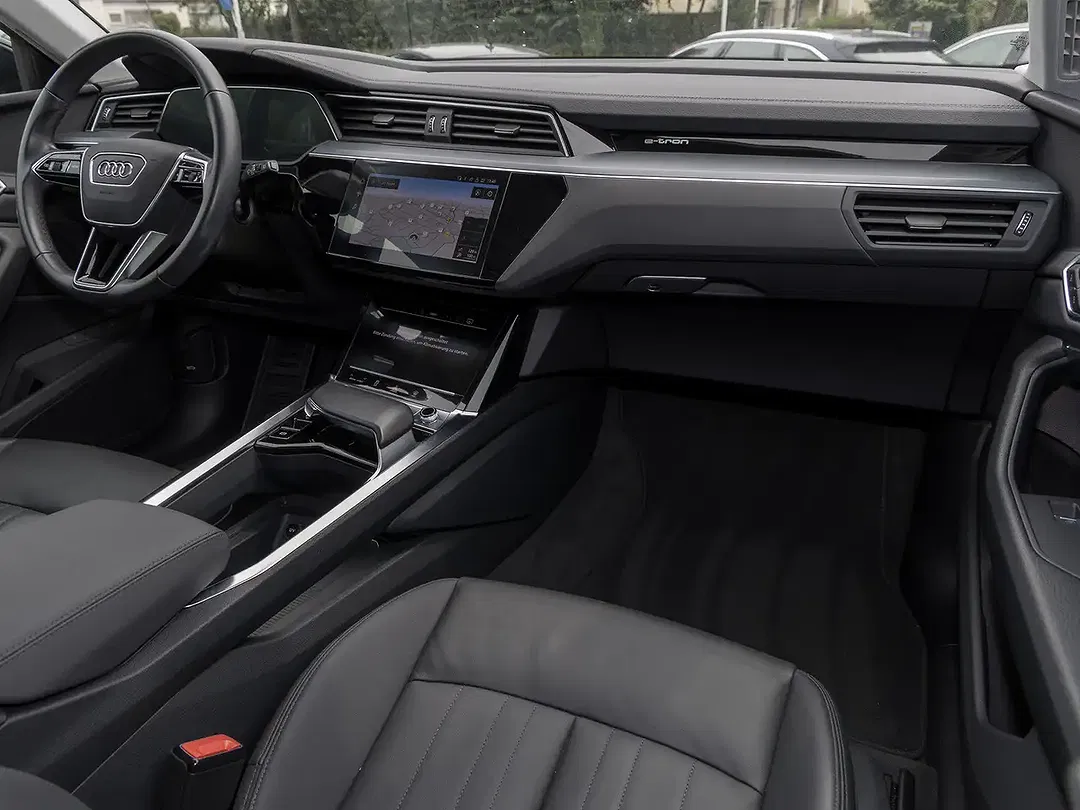 Audi e-tron 55 quattro advanced - Thumbnail 4
