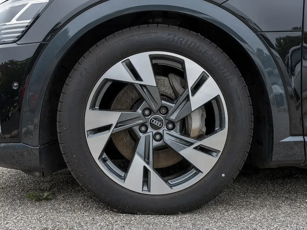 Audi e-tron 55 quattro advanced - Thumbnail 6