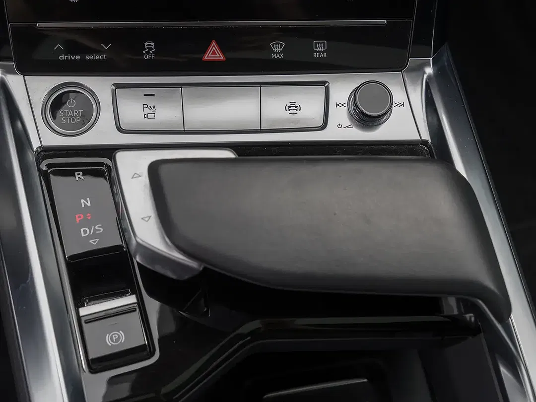 Audi e-tron 55 quattro advanced - Thumbnail 8