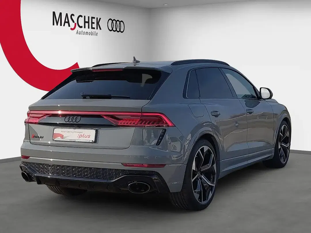 Audi RS Q8 - Thumbnail 6