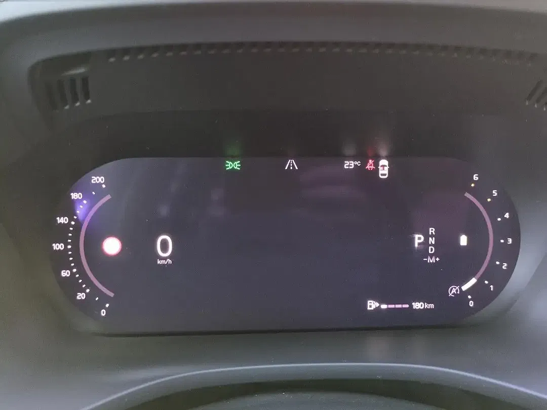 Volvo XC60 Momentum Pro - Thumbnail 13