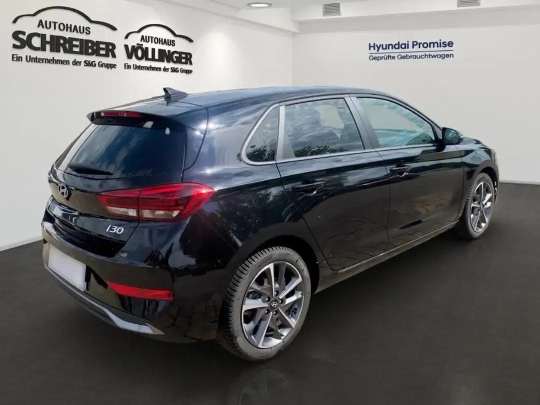 Hyundai i30 DCT Advantage - Thumbnail 3