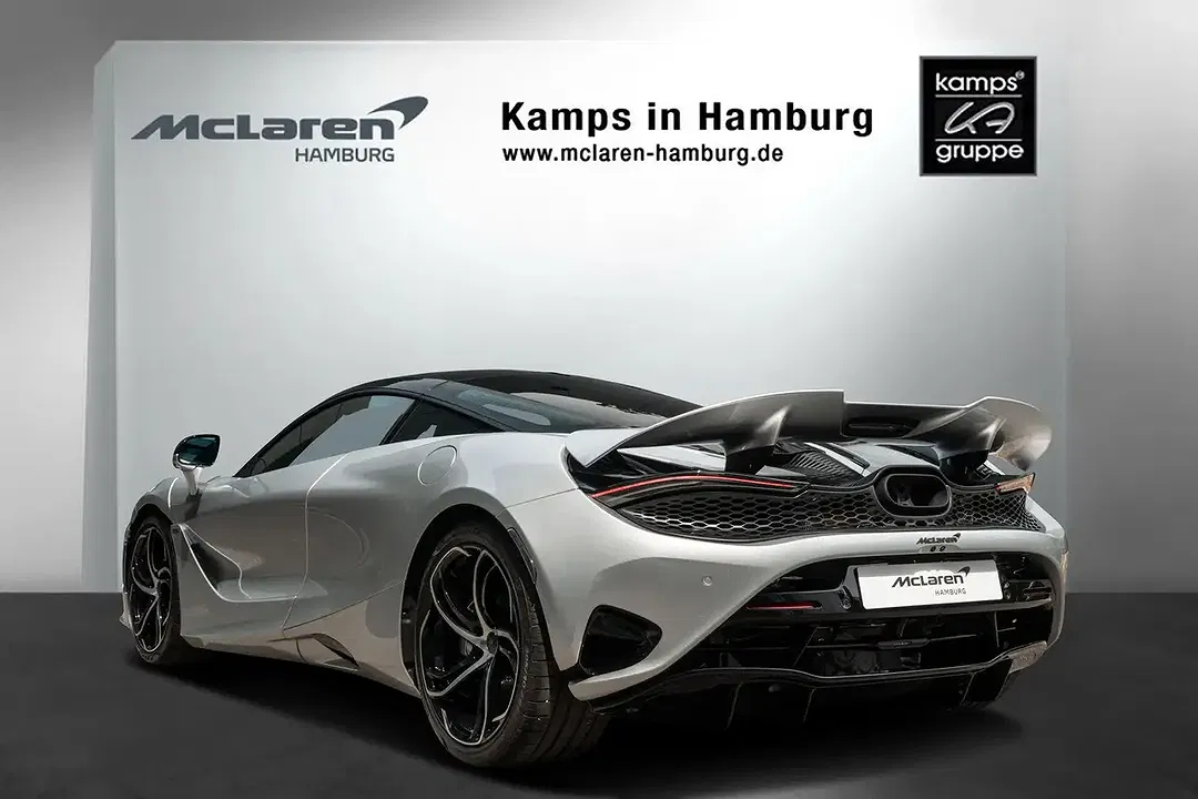 McLaren 600LT Black Pack - Thumbnail 3