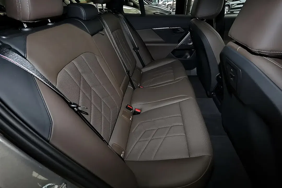 BMW 530 xDrive M Sport - Thumbnail 5