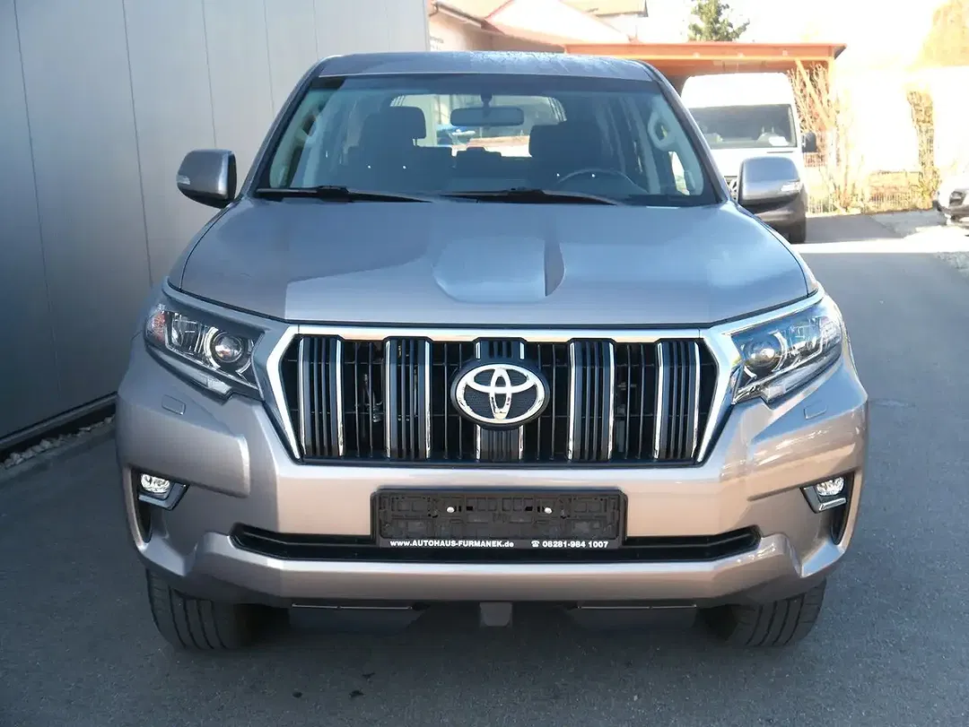 Toyota Land Cruiser 2.8 AUT Comfort - Thumbnail 6