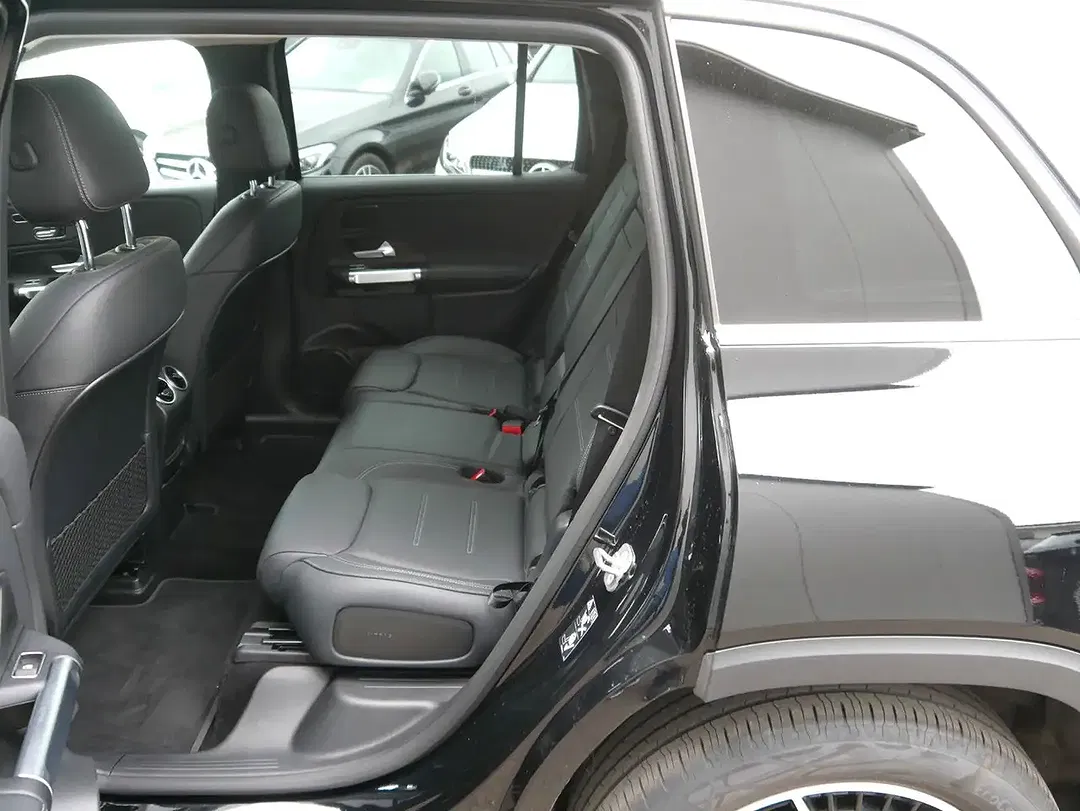Mercedes-Benz EQB 350 4MATIC AMG Line - Thumbnail 9