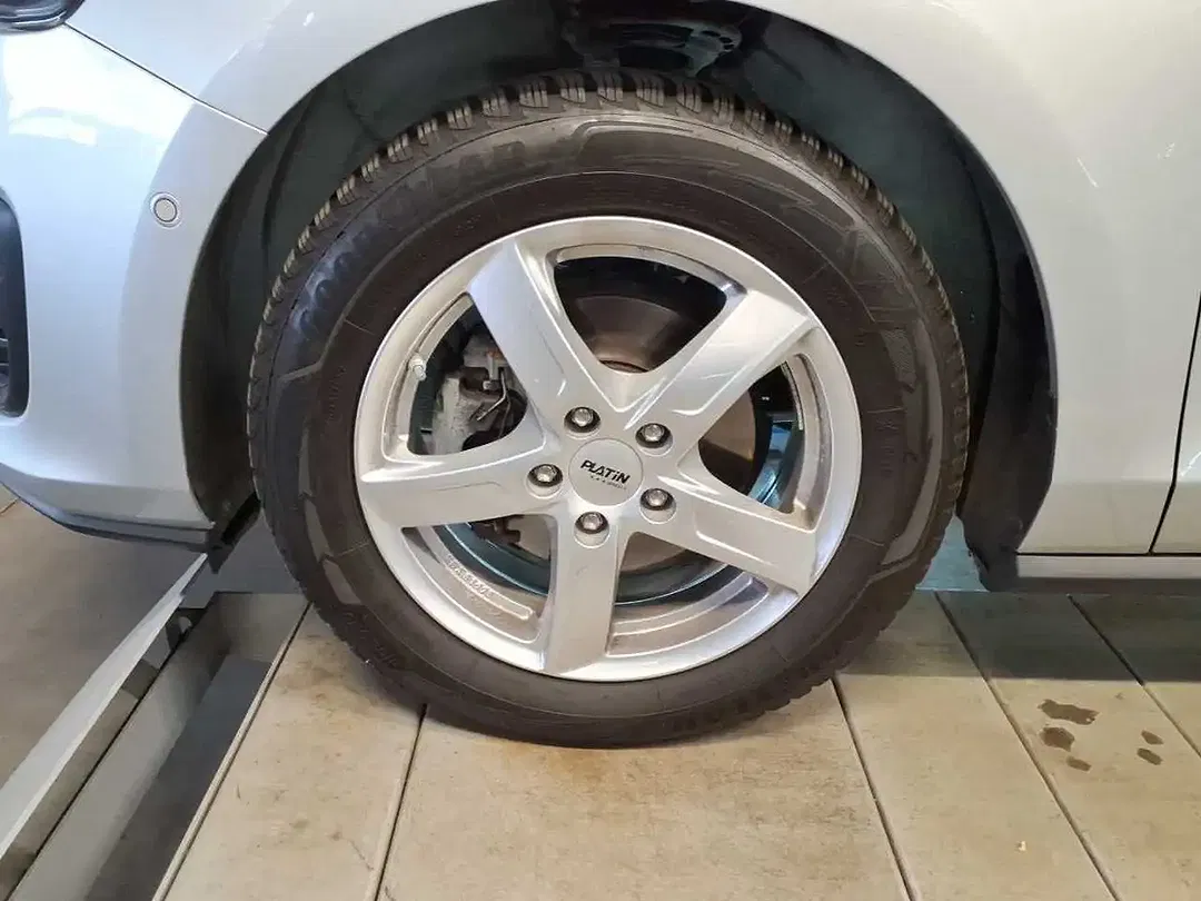 Ford Focus 1.5 EcoBlue Titanium - Thumbnail 12