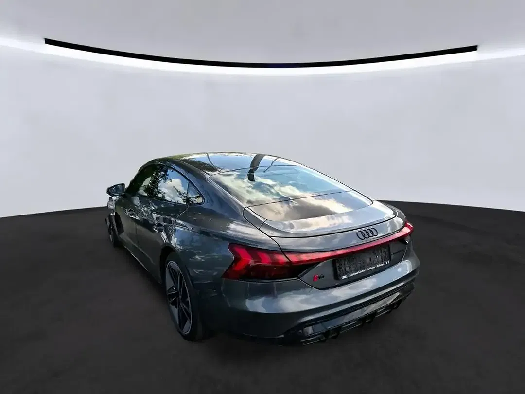 Audi RS e-tron GT - Thumbnail 5