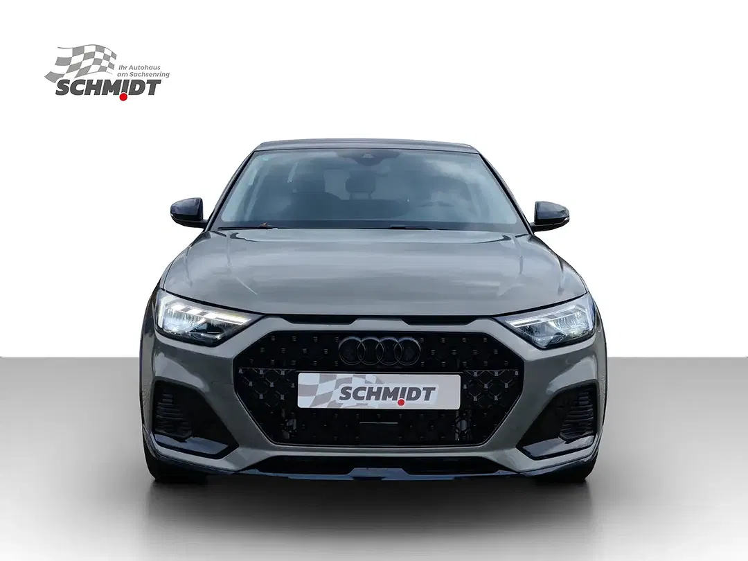 Audi A1 30 TFSI S tronic allstreet - Thumbnail 3