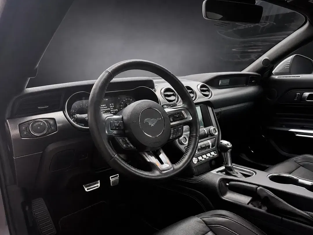 Ford Mustang 5.0 GT - Thumbnail 13