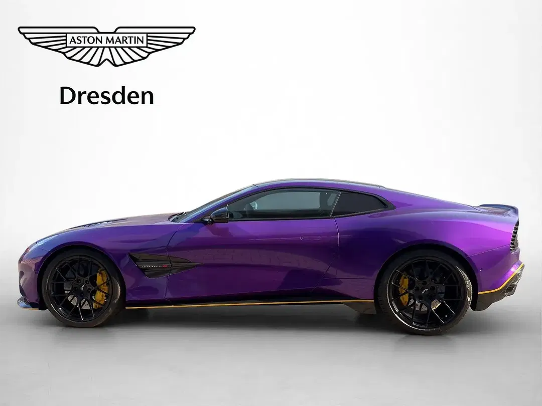 Aston Martin Vanquish - Thumbnail 3