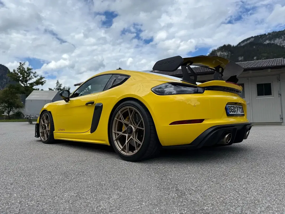 Porsche Cayman RS Weissach - Thumbnail 3