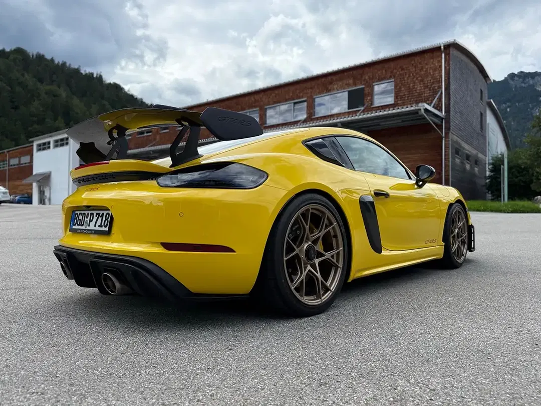 Porsche Cayman RS Weissach - Thumbnail 4