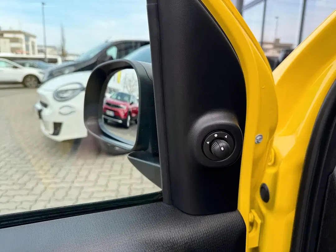 Fiat Panda 1.0 Hybrid Icon - Thumbnail 14