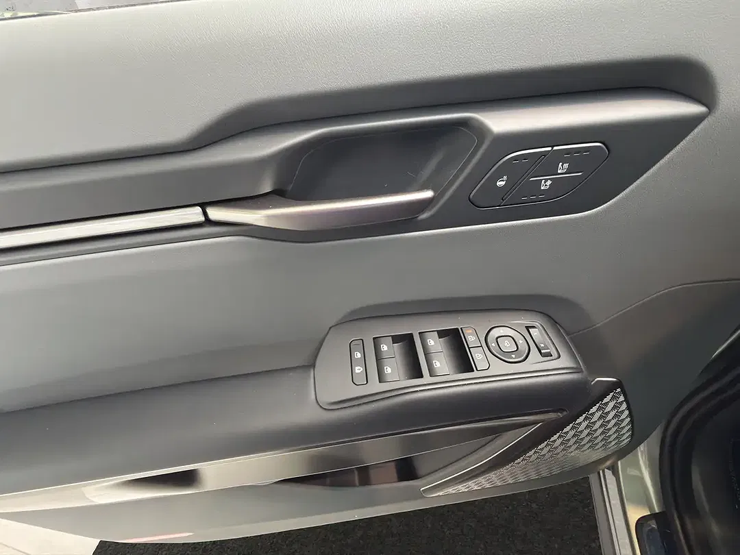 Kia EV9 Air - Thumbnail 17