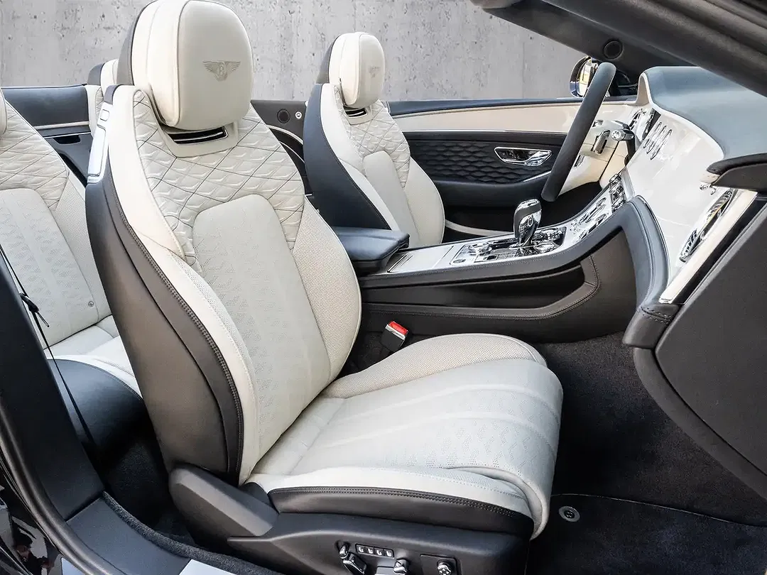 Bentley Continental GTC Mulliner - Thumbnail 7