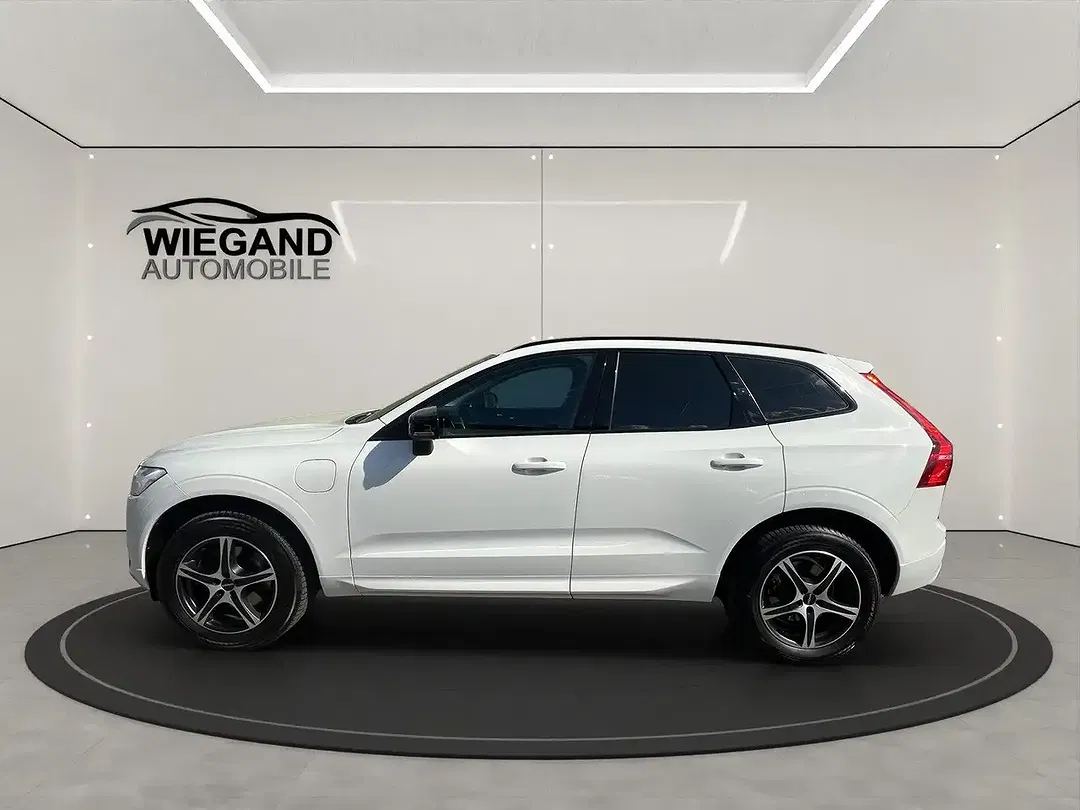 Volvo XC60 PHEV Hybrid Recharge R-Design Expression - foto 2