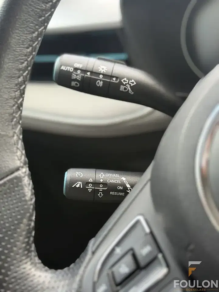 MG MG5 Luxury Long Range - Thumbnail 18