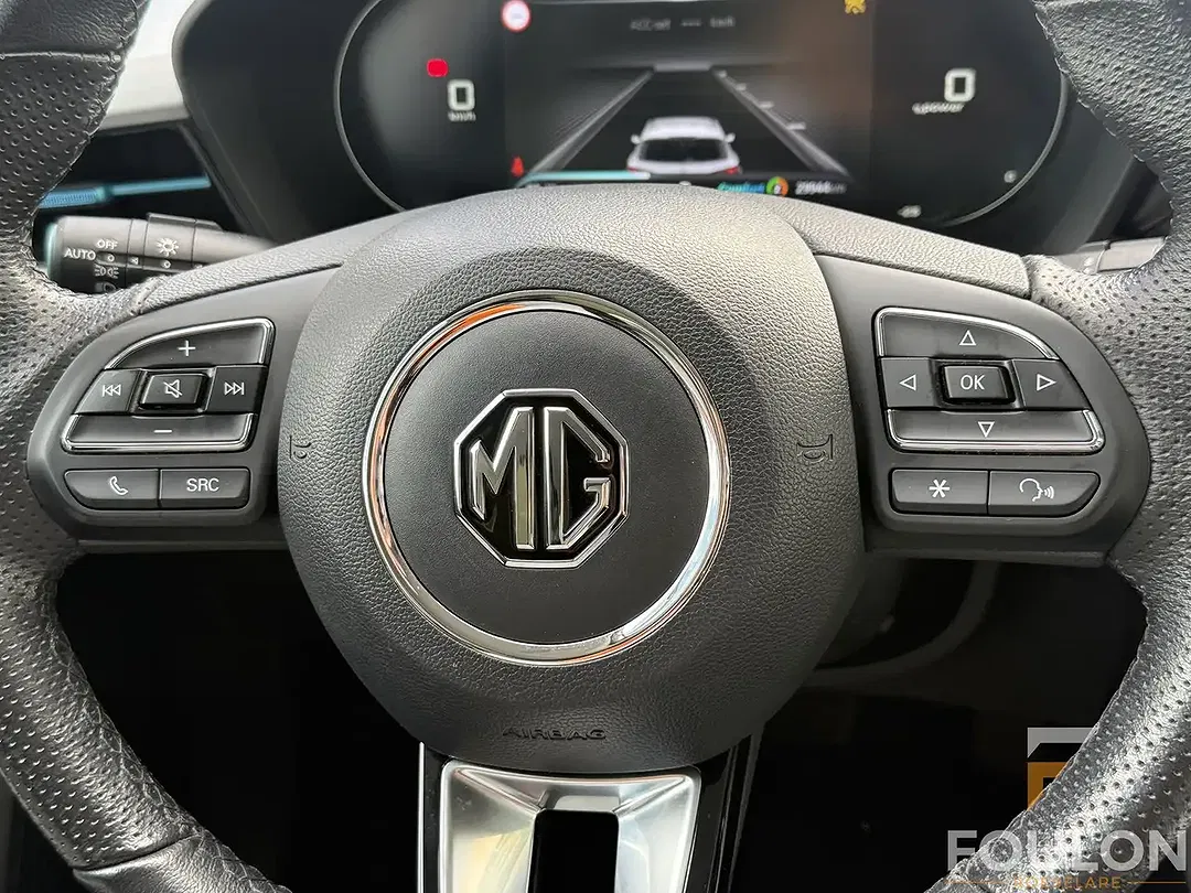 MG MG5 Luxury Long Range - Thumbnail 19
