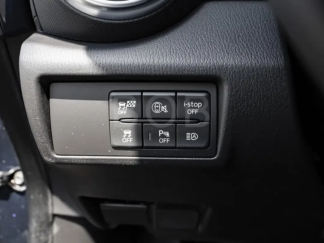 Mazda MX-5 Exclusive-Line - Thumbnail 13