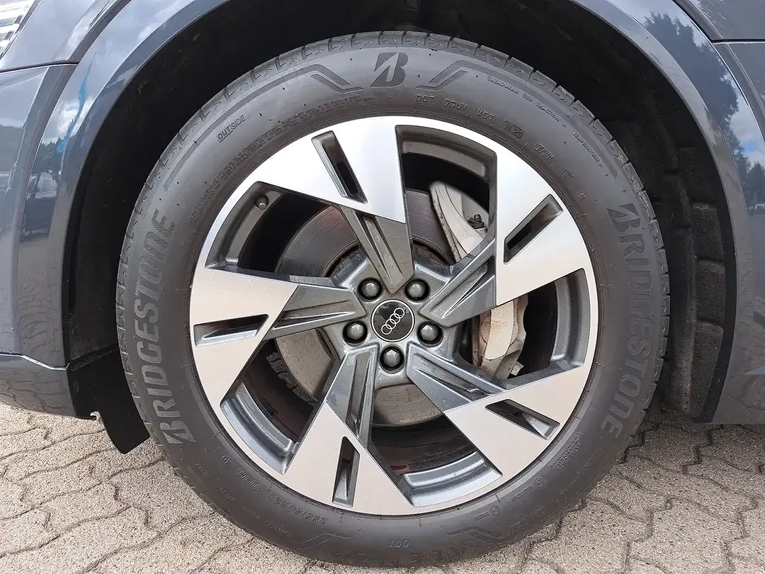 Audi Q8 50 e-tron quattro Sportback advanced - Thumbnail 10