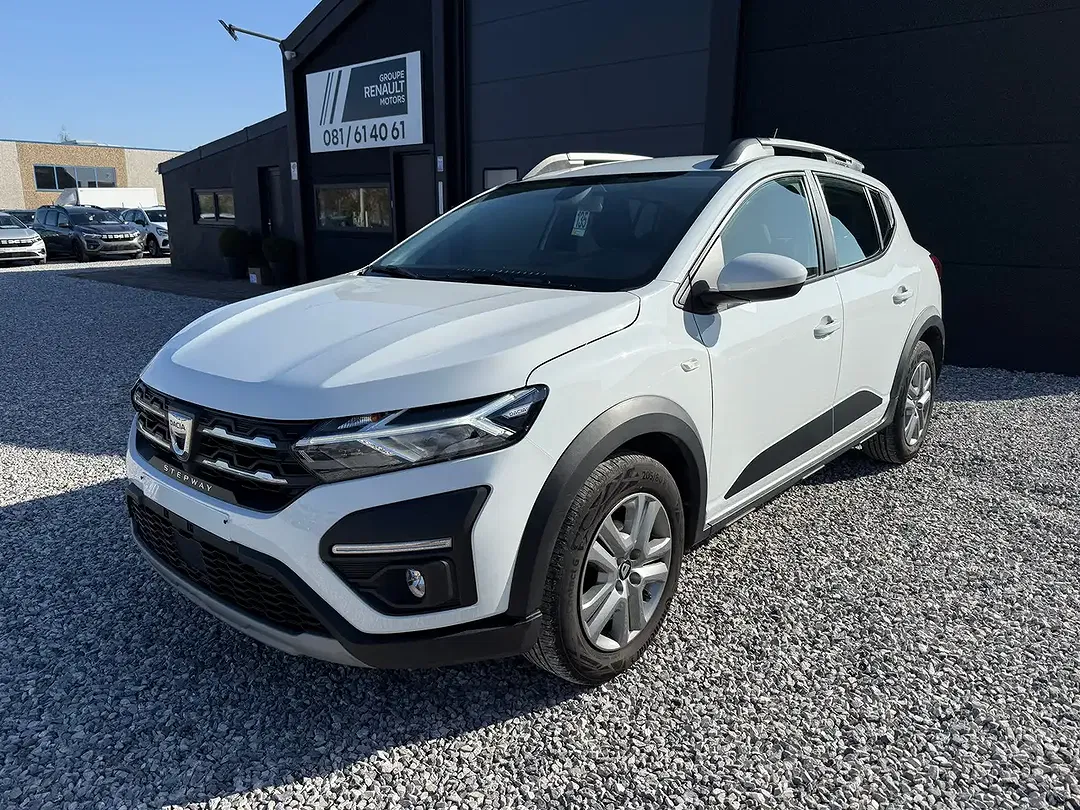 Dacia Sandero TCe Stepway Comfort - Thumbnail 3