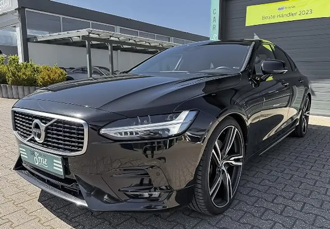 Volvo S90 T6 AWD R-Design - foto 1