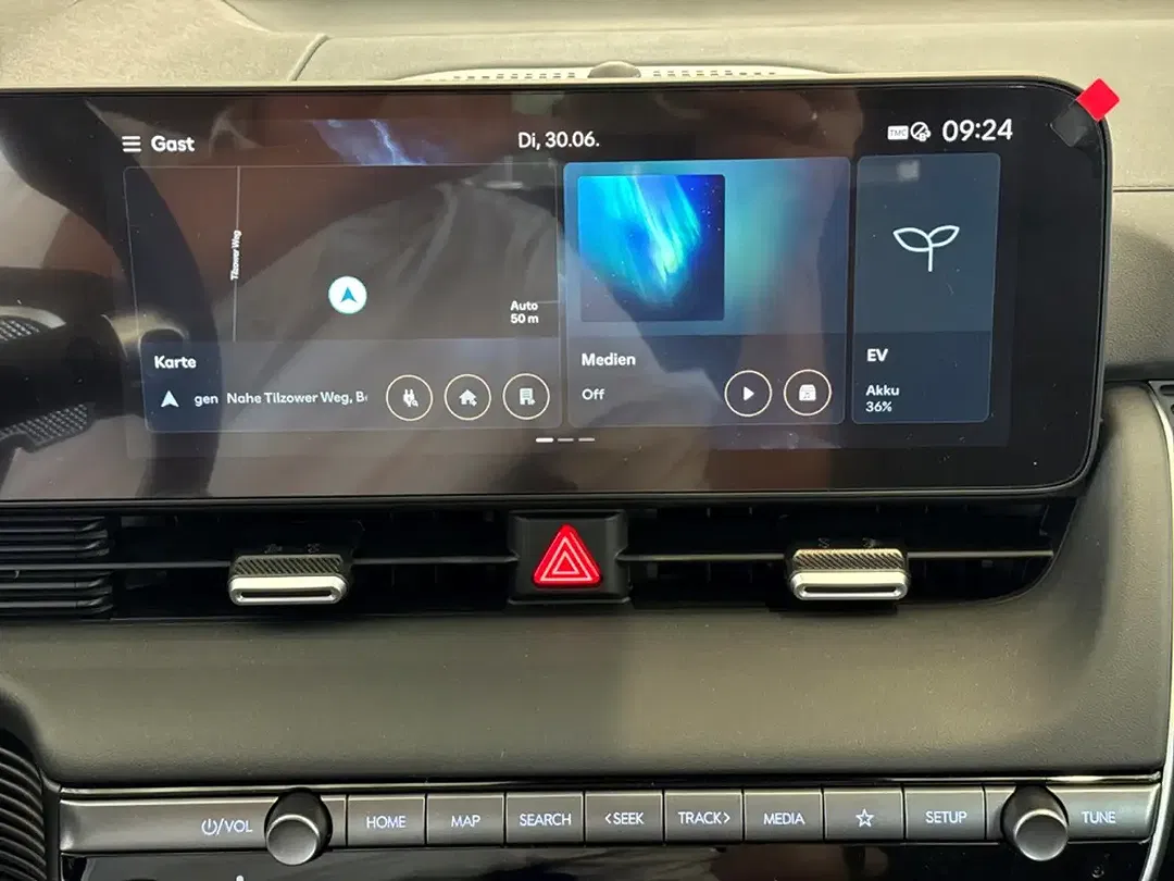Hyundai IONIQ 5 UNIQ - Thumbnail 10