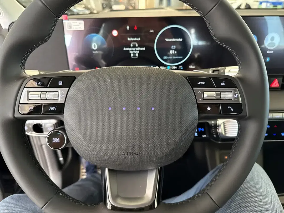 Hyundai IONIQ 5 UNIQ - Thumbnail 11