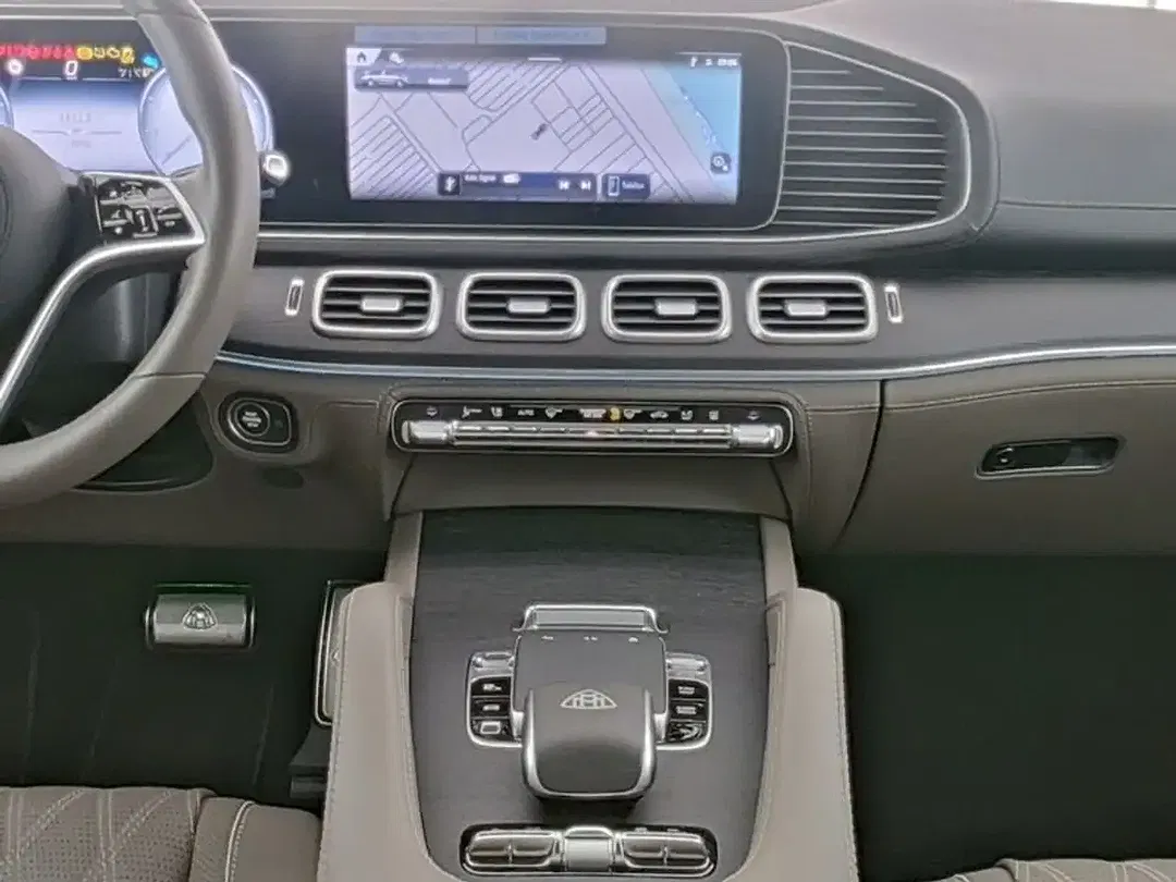 Mercedes-Benz GLS 600 MANUFAKTUR - Thumbnail 7