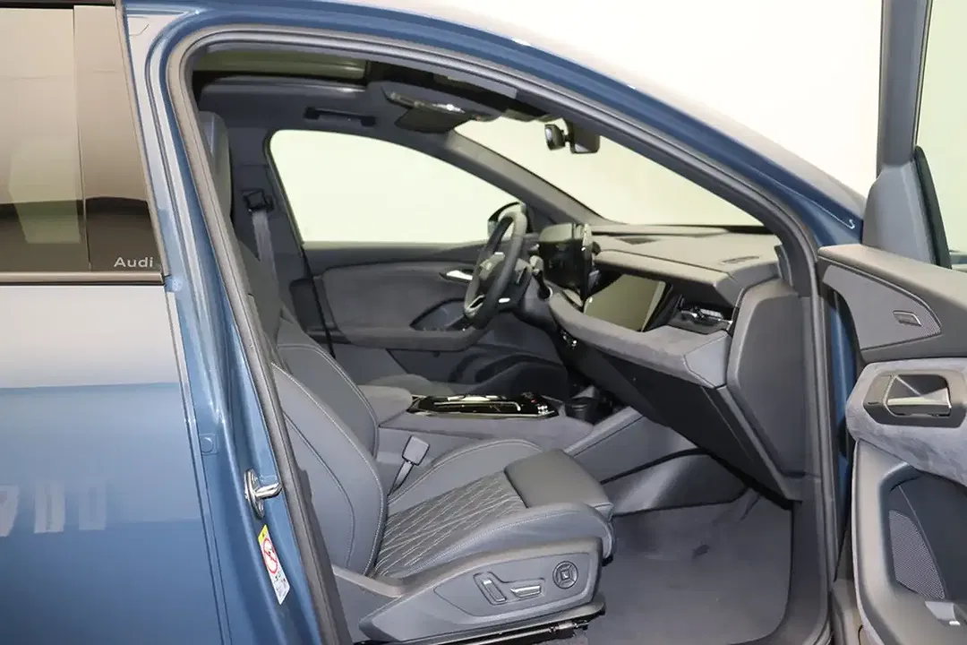 Audi e-tron quattro Pro - Thumbnail 13