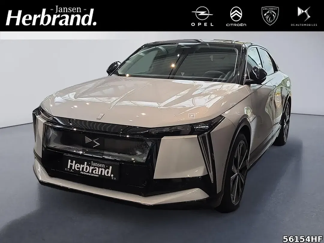 DS Automobiles N°8 - foto 1