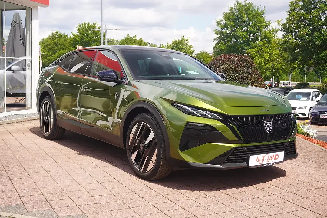 Peugeot 408 145 AUT Hybrid GT Exclusive - Thumbnail 4