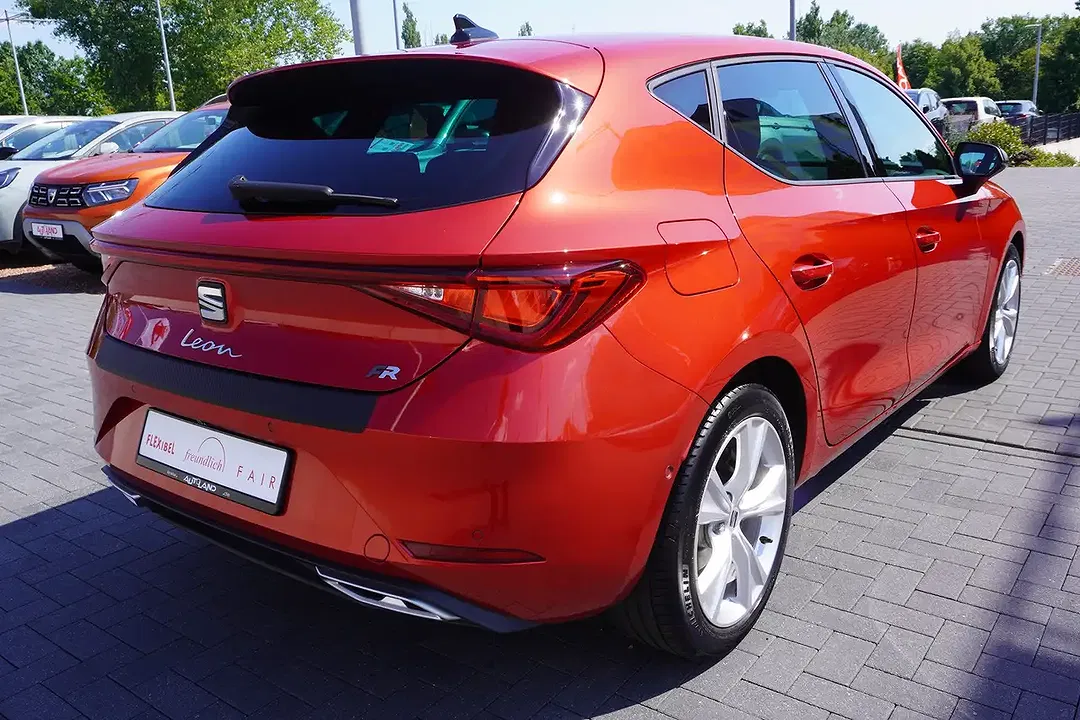 SEAT Leon 1.5 TSI FR - Thumbnail 3
