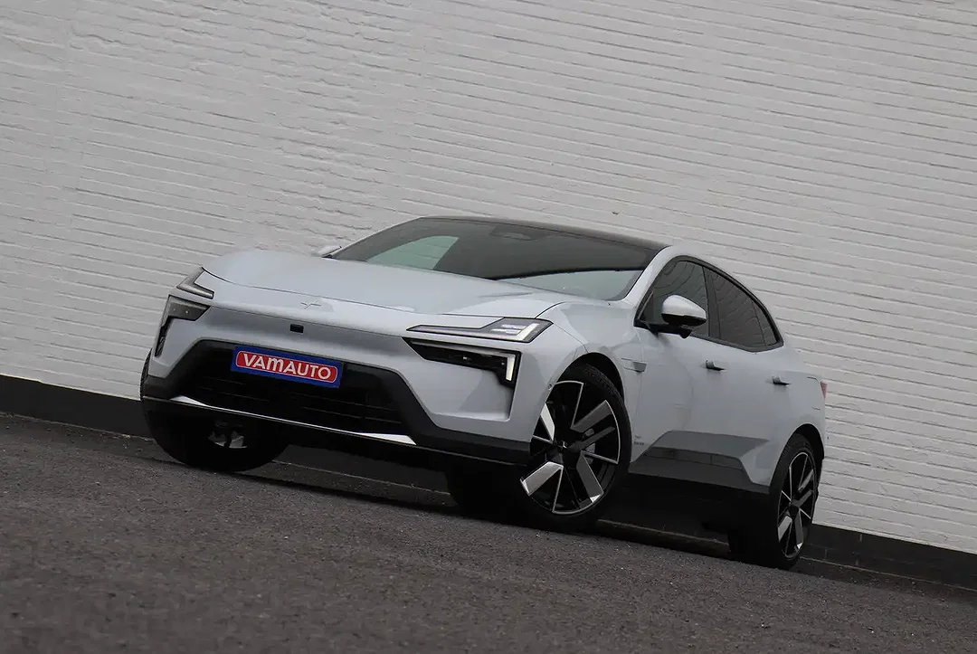 Polestar 4 100 kWh Long Range Dual Motor Plus Pilot - Afbeelding 1