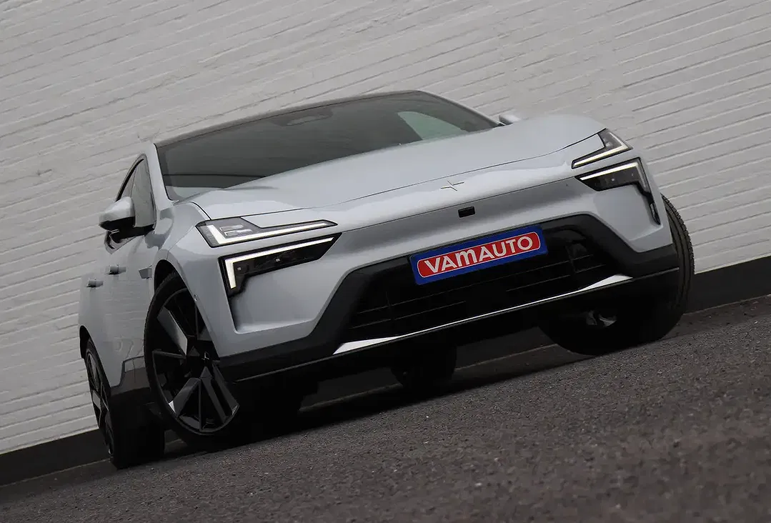 Polestar 4 100 kWh Long Range Dual Motor Plus Pilot - Thumbnail 11
