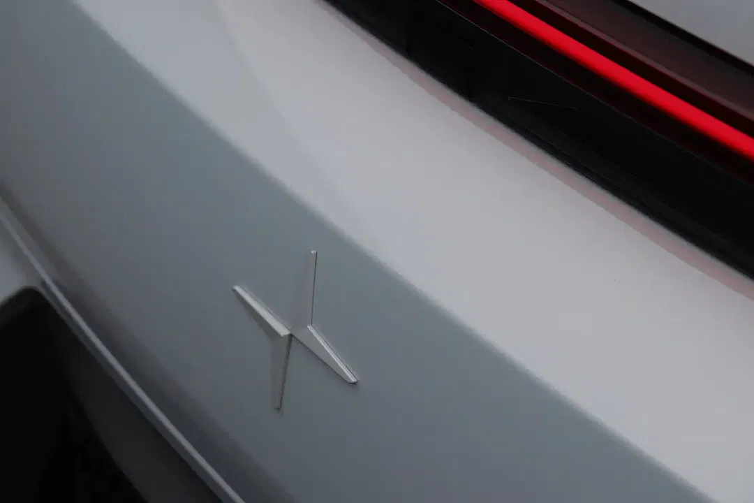 Polestar 4 100 kWh Long Range Dual Motor Plus Pilot - Thumbnail 12