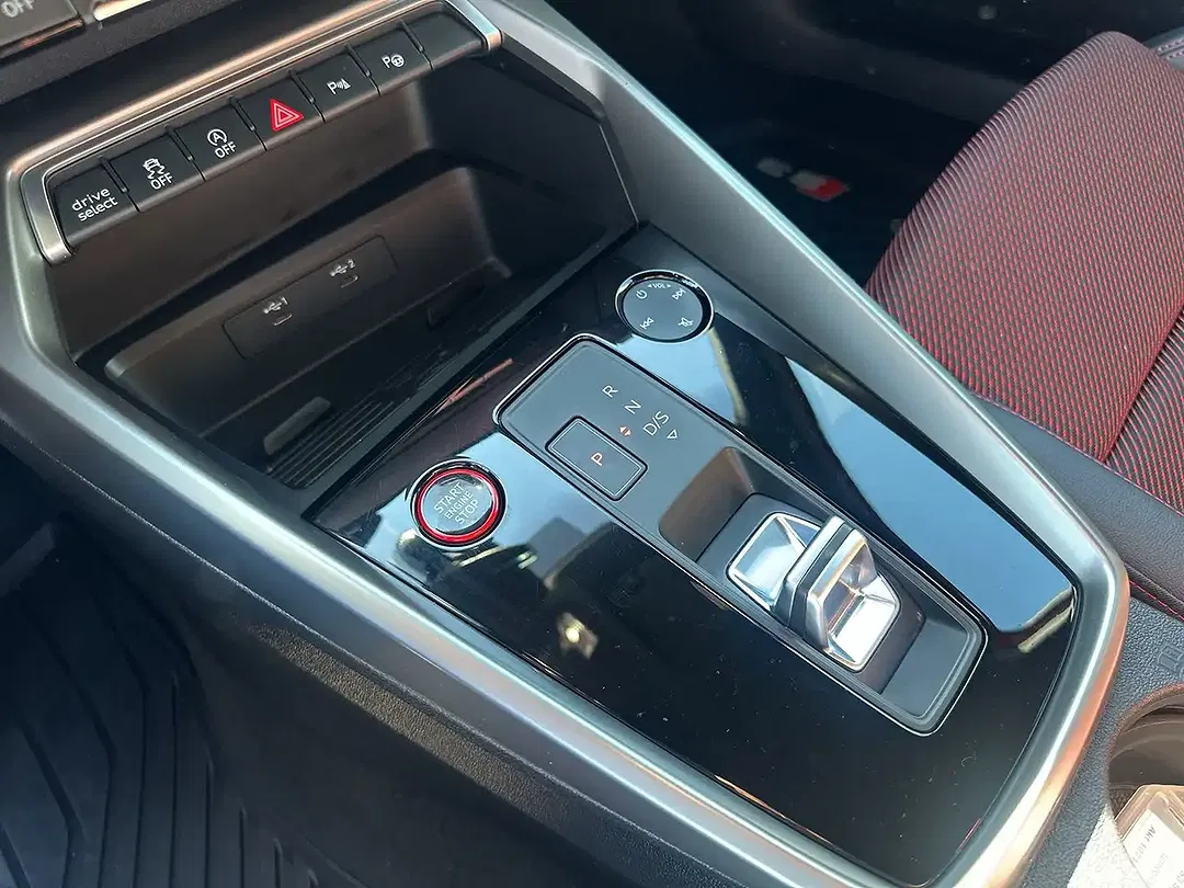 Audi S3 50 TFSI - Thumbnail 13