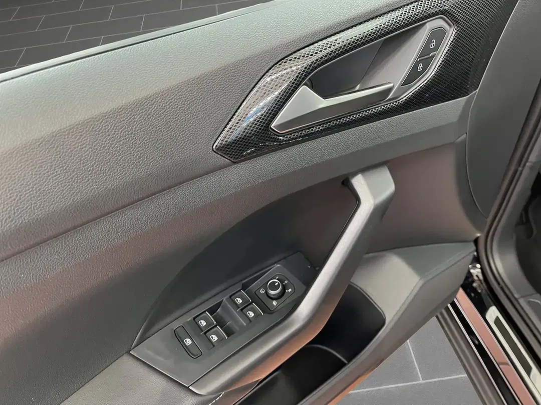 Volkswagen T-Cross 1.0 TSI - Thumbnail 13